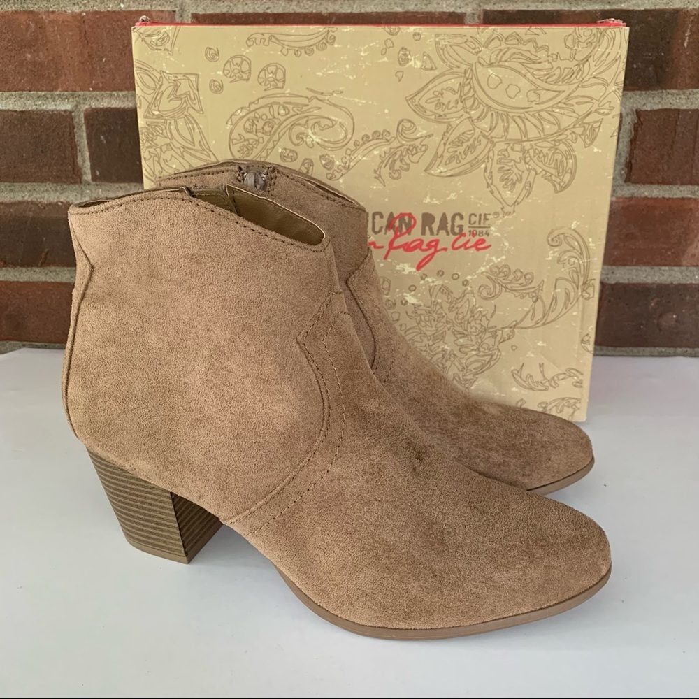 American Rag Arylie sand fabric Almond Toe Block Heel Ankle Boots Women's US 11M
